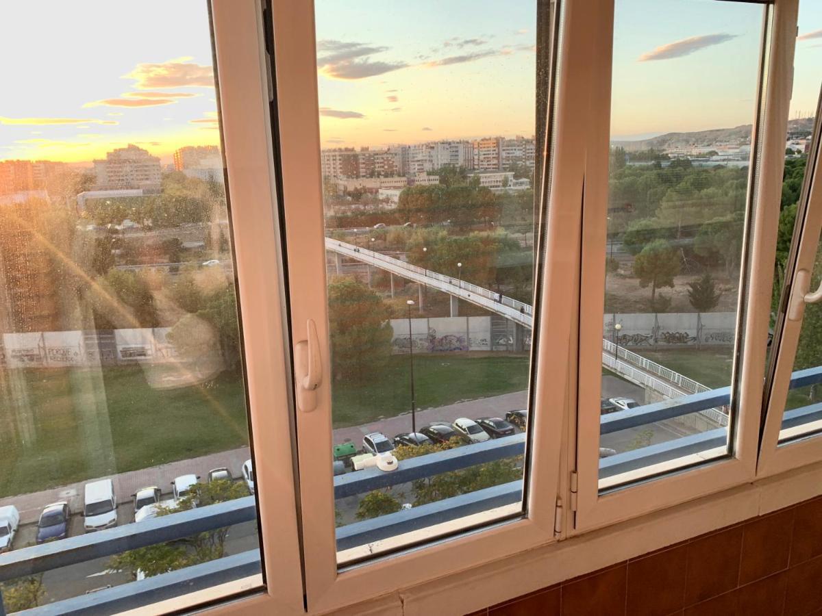 Apto Alma Parking Y Piscina Gratis Zaragoza Exterior foto